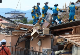 japan earthquake live updates