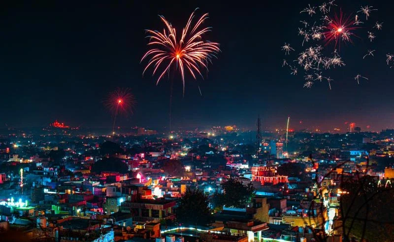 November 2026 long weekend