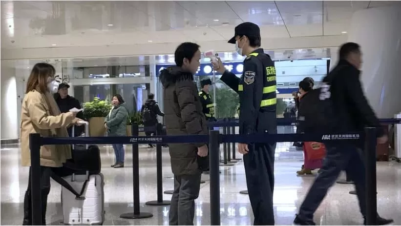 Virus control Military medics help screening at airports