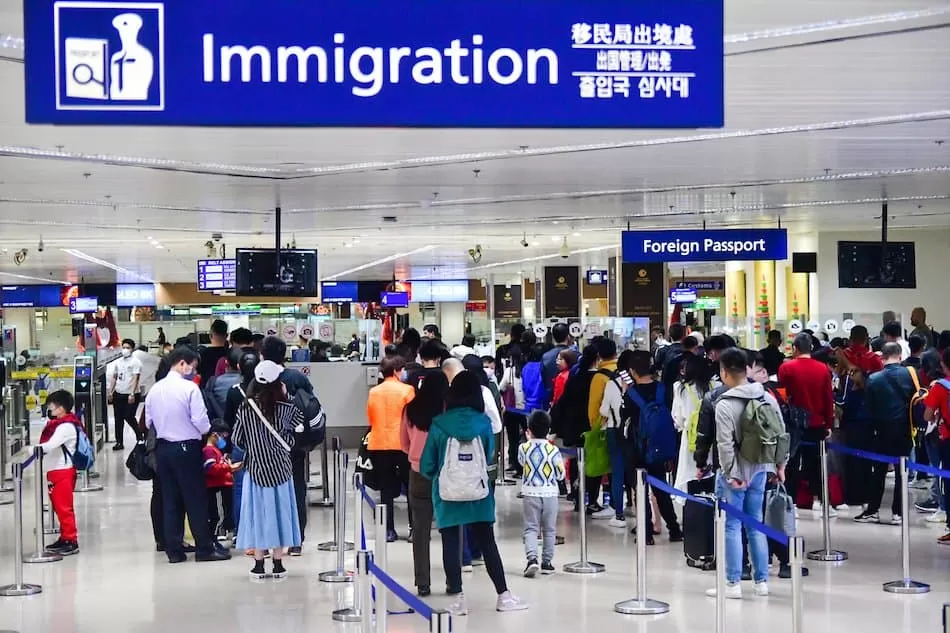 Negros Oriental allows Chinese tourists to go into quarantine for 14 days upon arrival