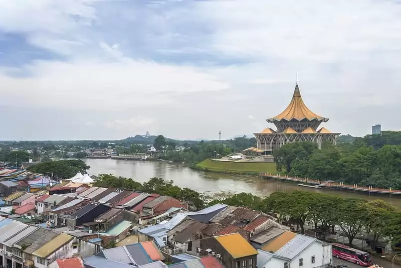 Covid-19 strikes Malaysia’s Tourism industry, suffers RM3bil in loss