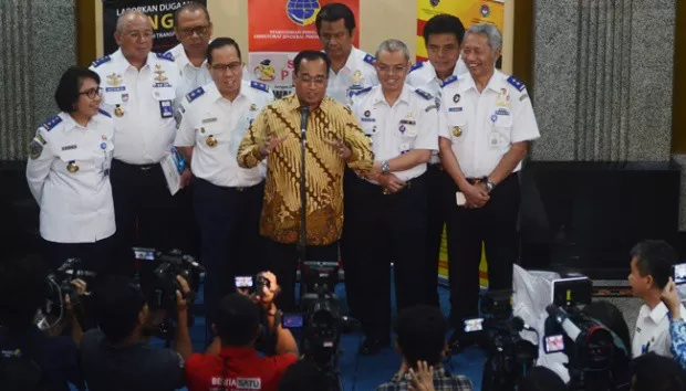 Amid Coronavirus Outbreak, Govt Ensures Normal Operation of Cargo Shipping from and to China