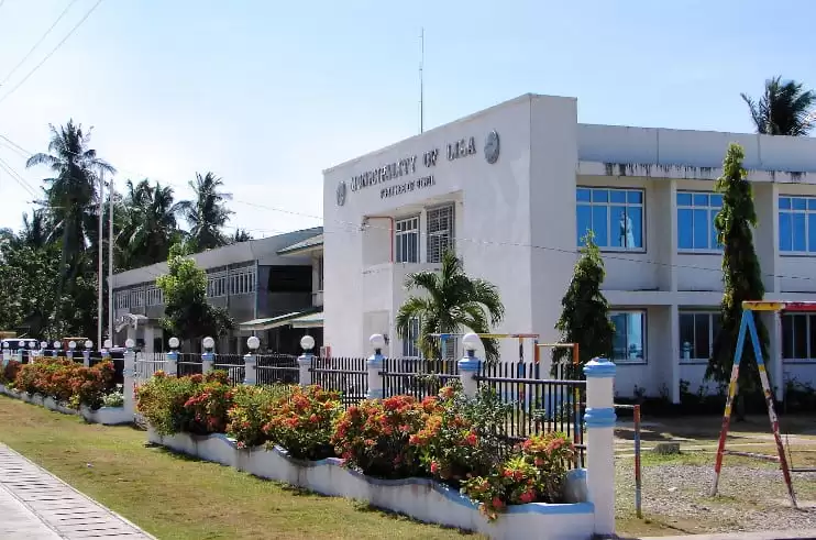 Bohol town bans tourists recently arrived from China