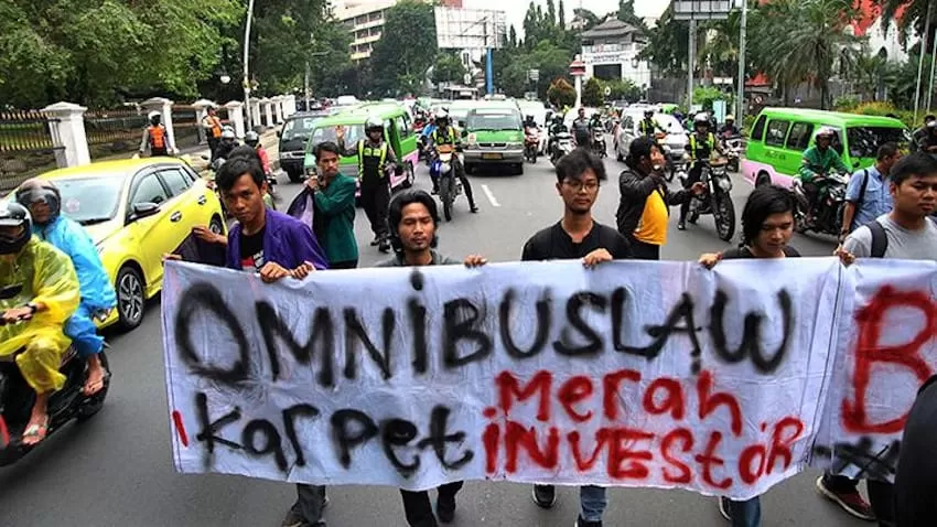 Foreign workers Have More Leeway from Omnibus Job Creation Bill