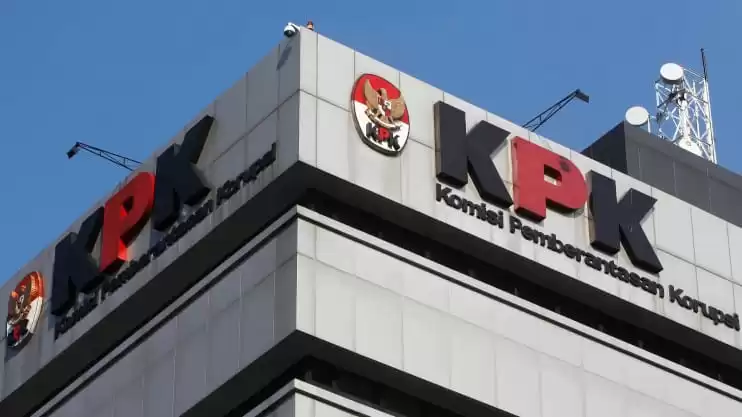 KPK’s Steps to Stop 36 Cases Arise Public Concern