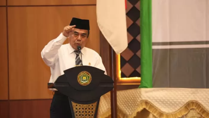 The Government requires Umrah Organizers to pay Rp. 200 million