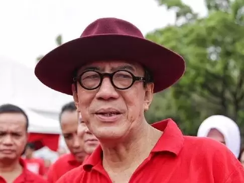 Yasonna Urged to Resign from Menkumham