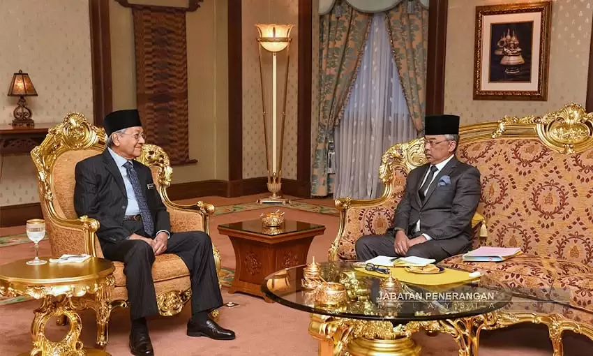 After accepting his resignation, Agong appoints Dr. M as interim PM