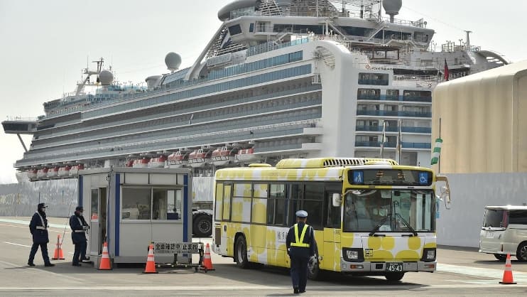 Japan ship passengers die