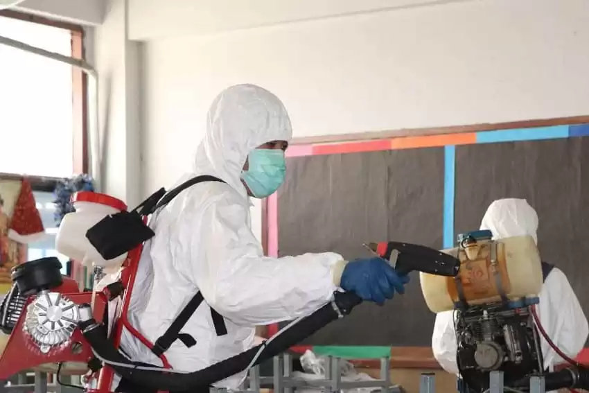 Virus fear causes school close