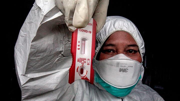 COVID-19 Rapid Test Kit Ready in Jakarta Health Centers