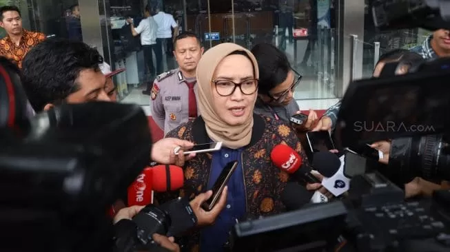 Change the Election Results, KPU Commissioner Evi Novida Dismissed
