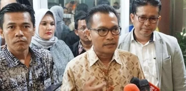 Calling Tritura 2.0, ProDEM Asks to Lower the Cabinet