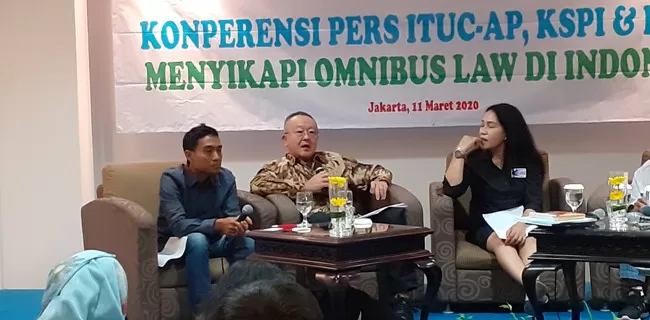 Controversion of Employment Copyright Bill, forces International Labor Confederation to Speak Up