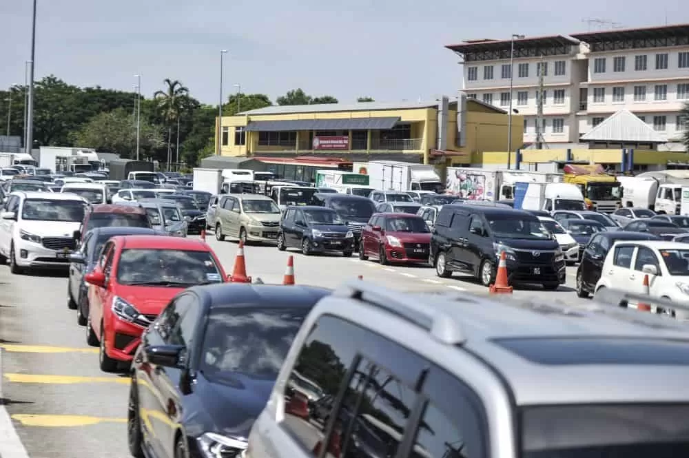 Those who “Balik Kampung” were not allowed to go back.