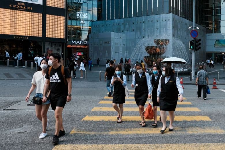 Coronavirus: School holiday extended to March 31