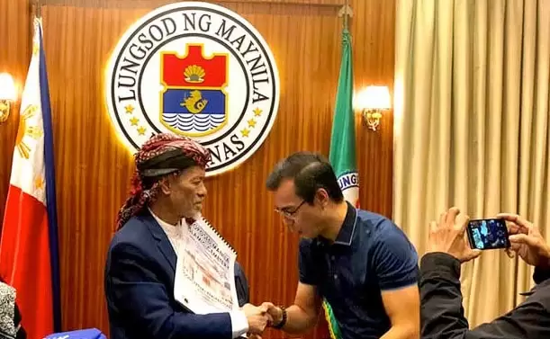 Mayor Isko approves Muslim cemetery building