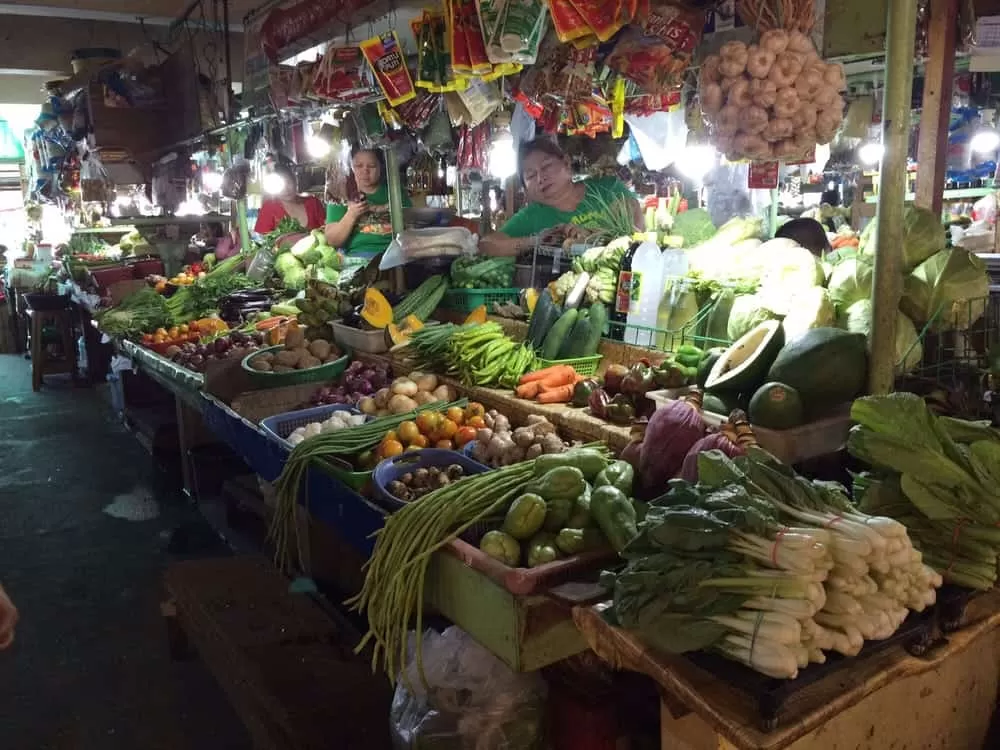 Metro Manila Public markets to remain open during quarantine in Luzon