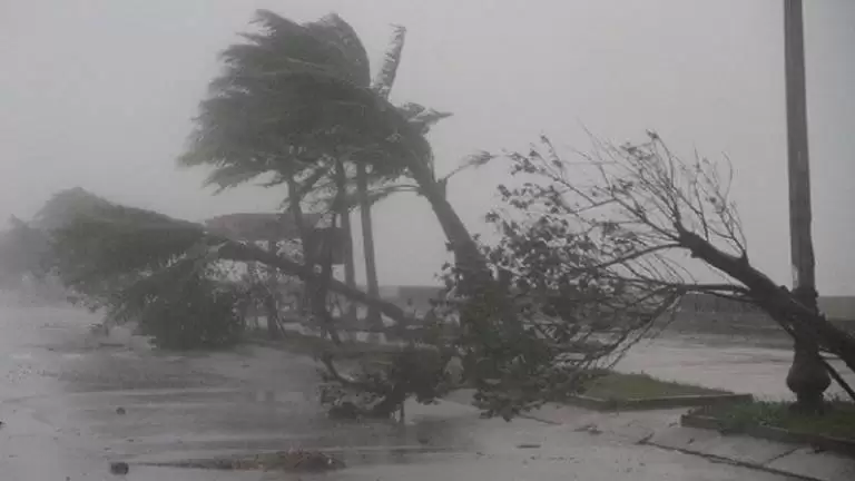 Storm damages roofs as it powers through Bagan Serai