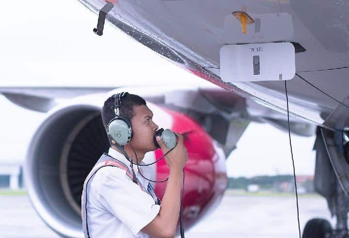 Indonesia resume its domestic flights