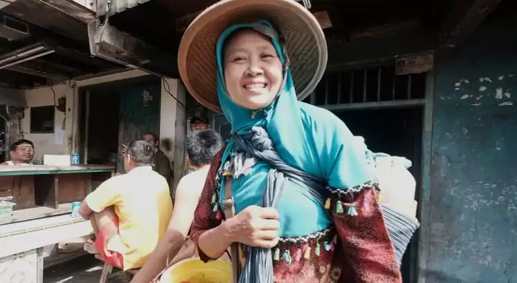 Covid-19: Crime rates dip, 'Jamu' vendors lure more customers, Jakarta's daily trash decreases a lot