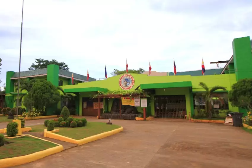 “An Active Bayanihan in Narra Palawan Trading Foods to Help others”