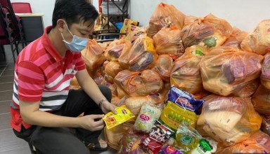 RM35 food packs provided by NGO