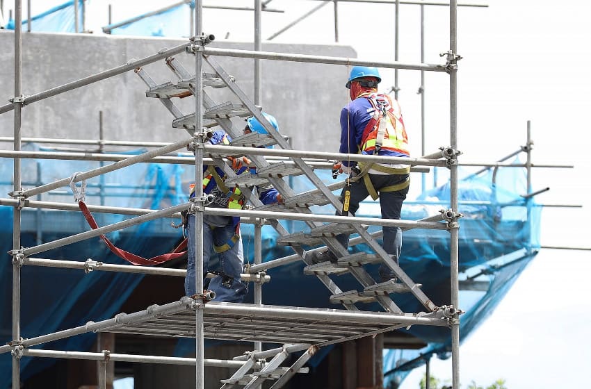DPWH resumes construction of Metro Manila infra projects