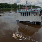 Putra Sejahtera 89 Motorboat which loaded the food in the Siak River