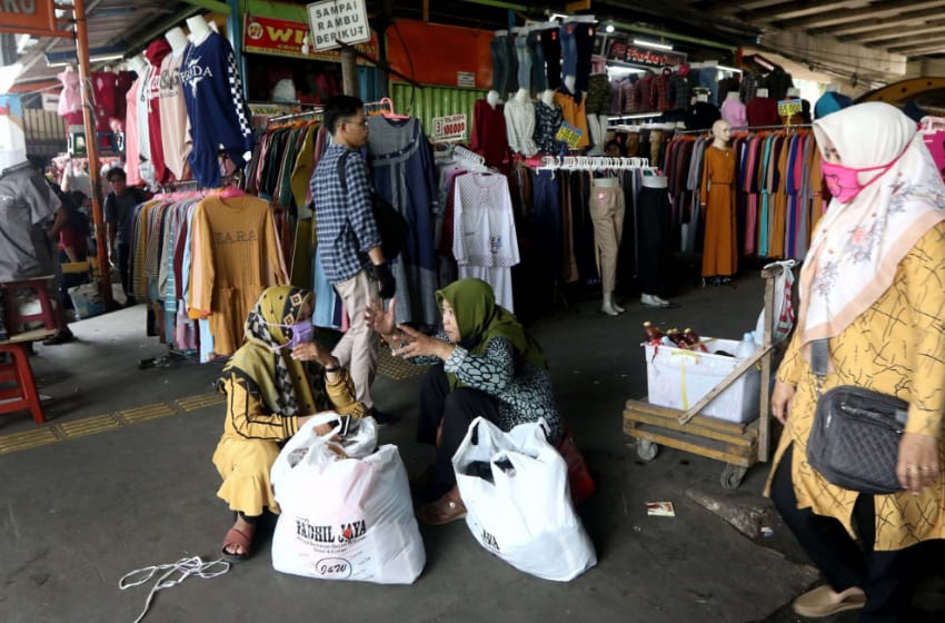 Traders tend their shops on Jl. Jati Baru in Tanah Abang