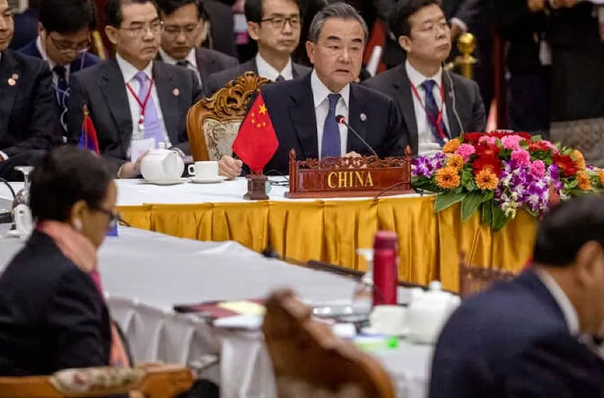 ASEAN: US needs to provide alternatives to Chinese loans, says former-envoy