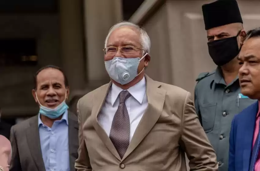 Datuk Seri Najib Razak is seen leaving the Kuala Lumpur High Court