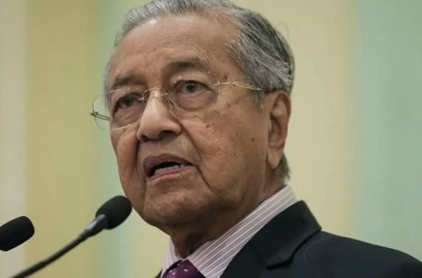 Dr Mahathir: DAP Bogeyman Conceived by Najib, not so Comfortably Defeated by the Malays
