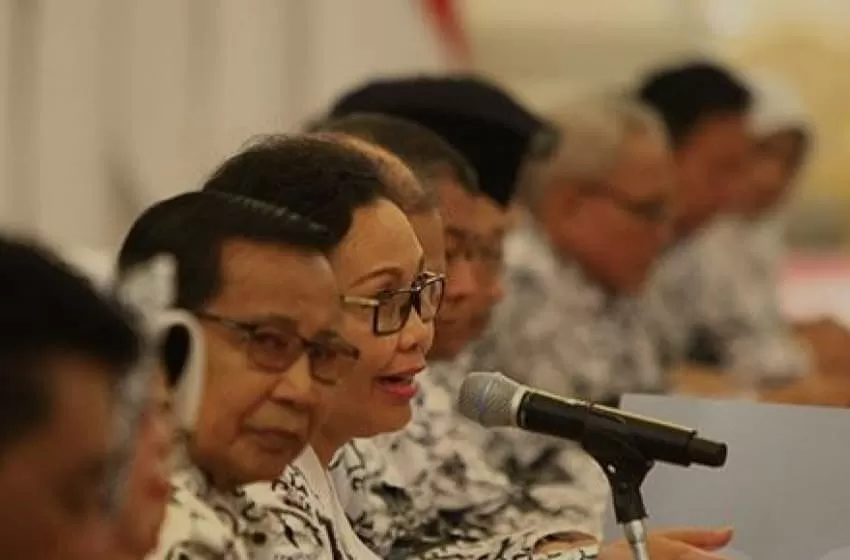 Indonesian Teachers Association requested for No Emergency Curriculum