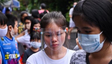 Thailand people were wearing masks