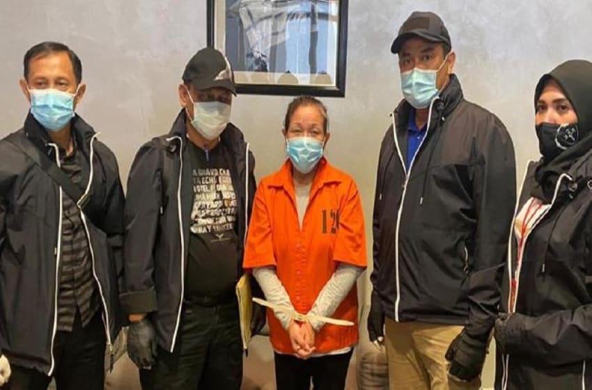 Maria Pauline Lumowa, the 17-year fugitive in $ 200m bank fraud, extradited to Indonesia from Serbia