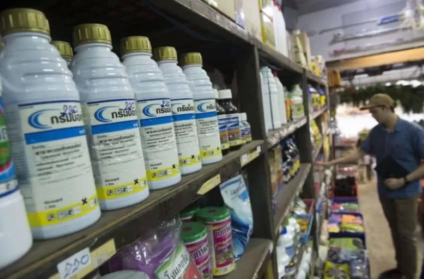 Farmers Mobilized a Protest for the Banned Paraquat and Chlorpyrifos Used in Agriculture