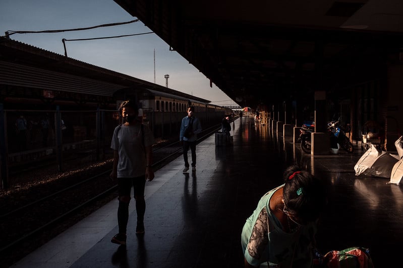 Taweesilp is Alarmed as Survey Reveals Thais Relaxed about the Risk of Viruses