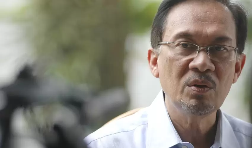 A New Stance: Sabah and Sarawak Chapters Support Anwar as PM