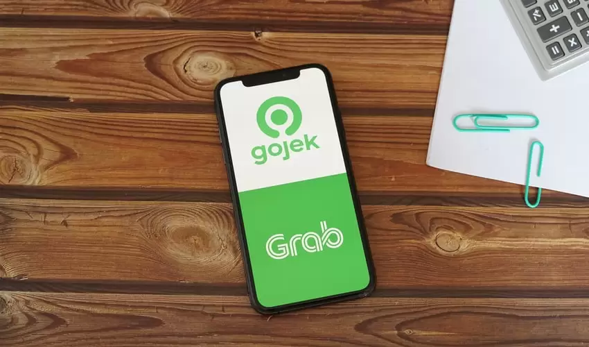 Ride-hailing firms Gojek and Grab help MSMEs businesses go and grow online in new normal