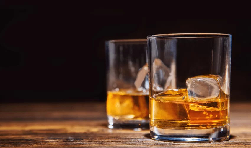 Gov’t to ban online sale of cigarrette, liquor
