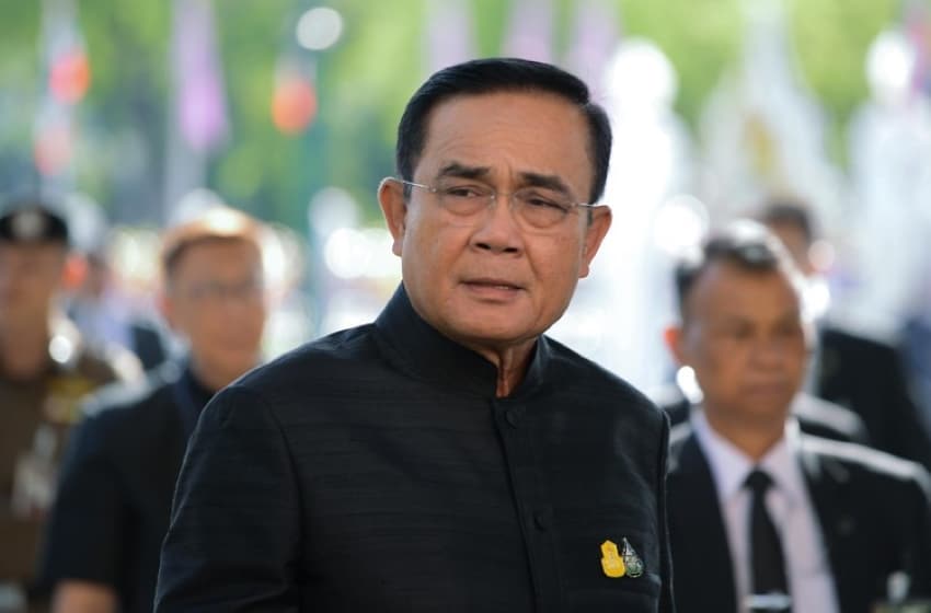 PM Promises to Amend the Charter: Government to offer a Version of its Own Reform Bill