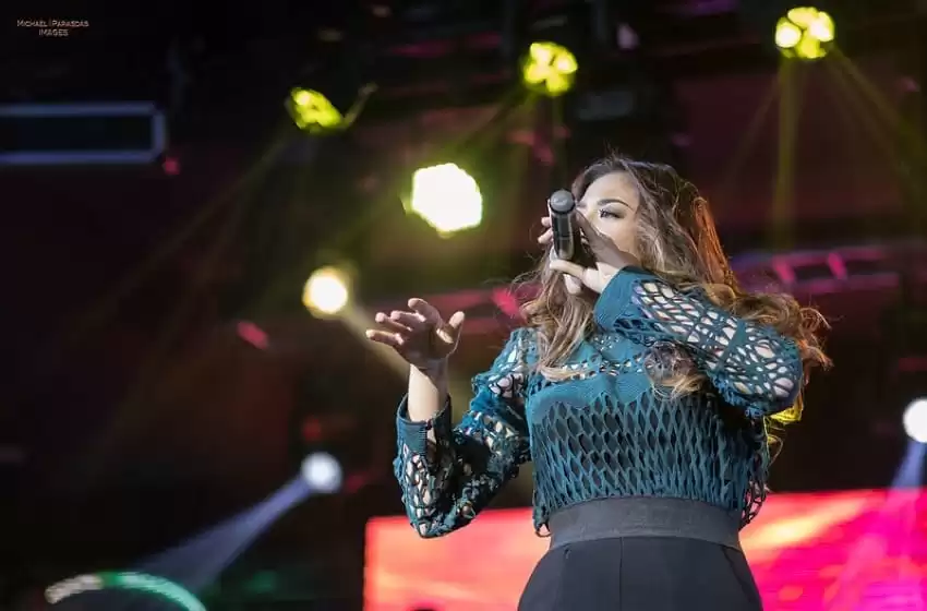 Morissette to work with Michael Bolton on the “Asian Dream”