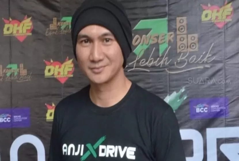 Claim of Profesor Hadi Pranoto that find Covid-19 medicine on singer Anji’s YouTube channel gets strong criticism
