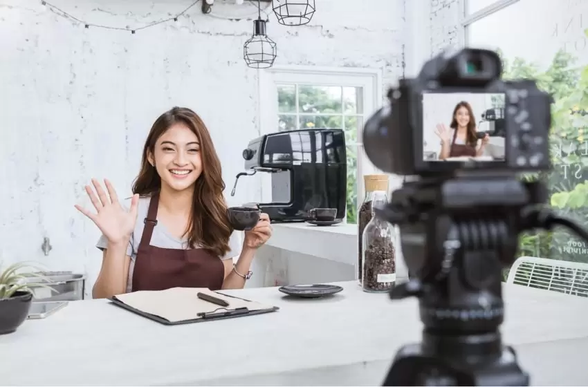 social media influencer