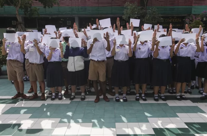 Government Orders Schools to Tolerate Protests