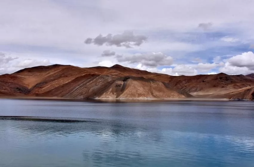 India Says Himalayan Troops Hold Hilltops After Face-off with Chinese Forces