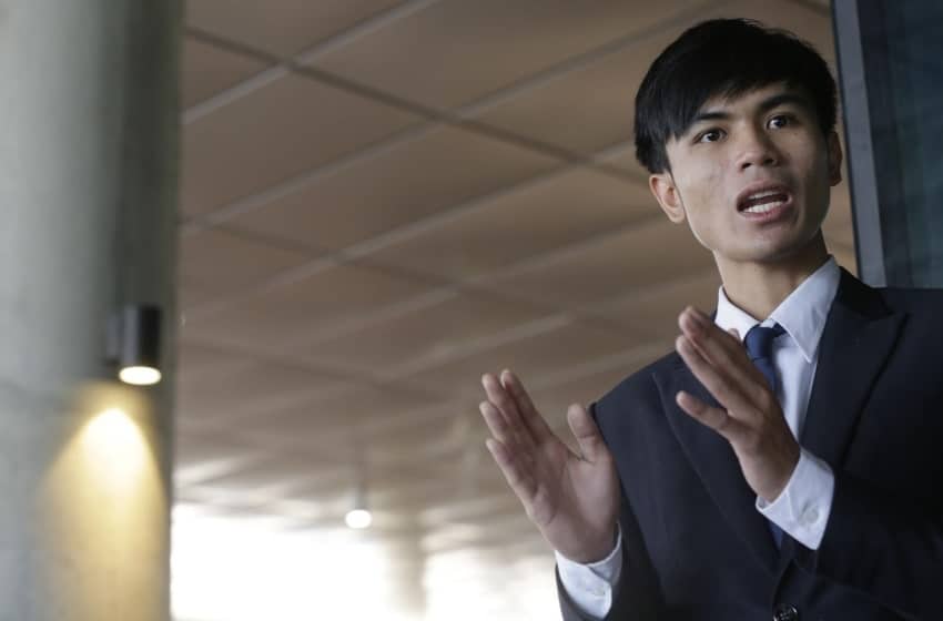 Resistance to School Pushes Outspoken Student Build