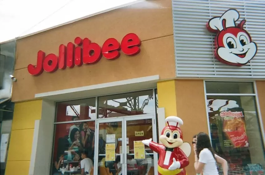 Jollibee opens new branches overseas