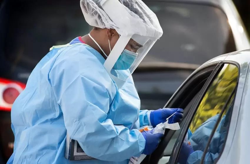 Manila to prioritize drivers, vendors, restaurant workers in free Covid-19 swab test